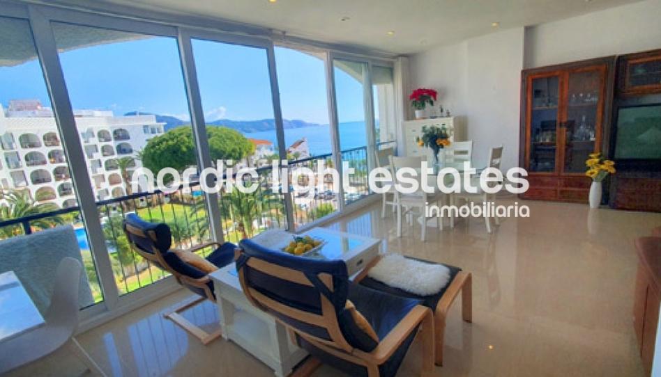 Foto 1 de Pis de lloguer a Nueva Nerja, Málaga