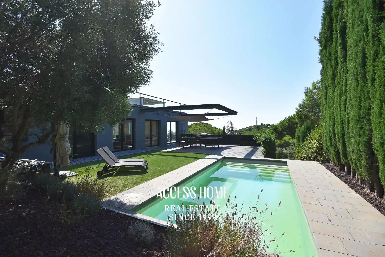 Vista exterior de Casa o xalet en venda en Premià de Dalt amb Aire condicionat, Calefacció i Terrassa