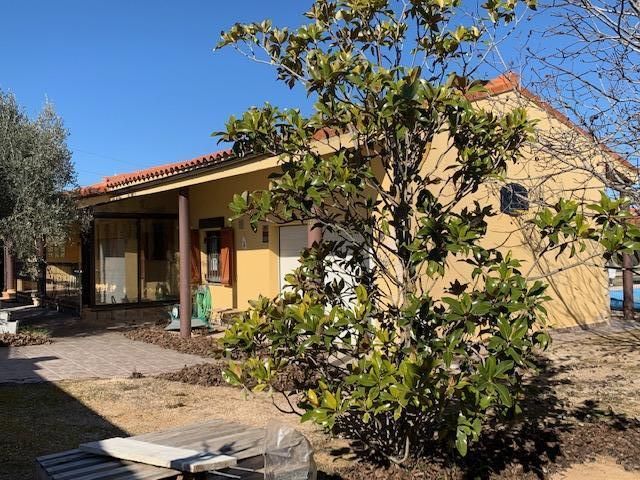 Außenansicht von Country house zum verkauf in Tulebras mit Klimaanlage, Heizung und Privatgarten