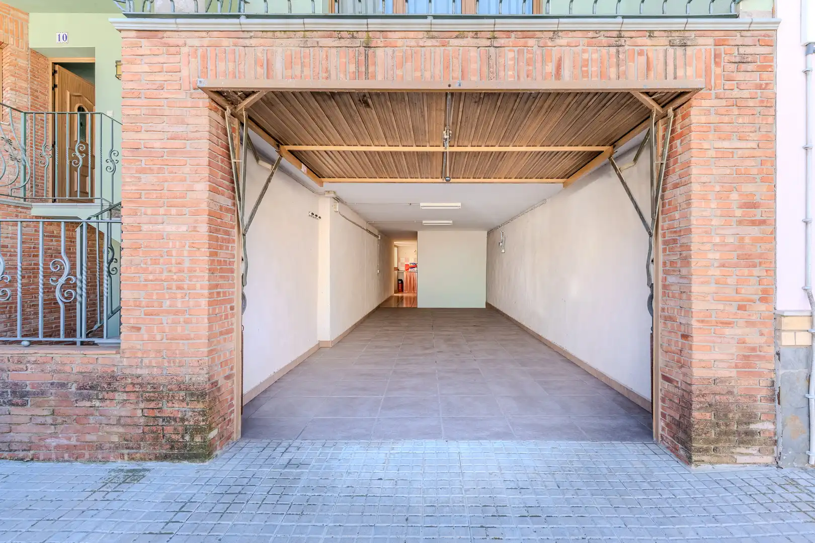 Casa o chalet en venta en Deltebre con Calefacción, Terraza y Trastero