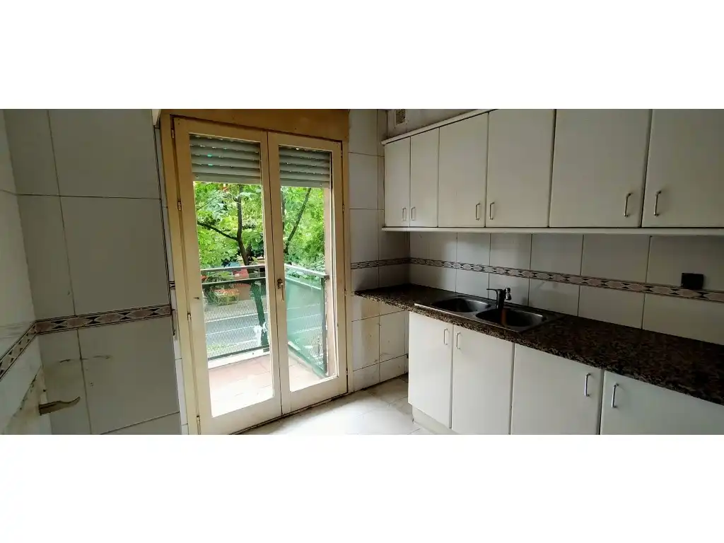 Küche von Wohnung zum Verkauf in Salt