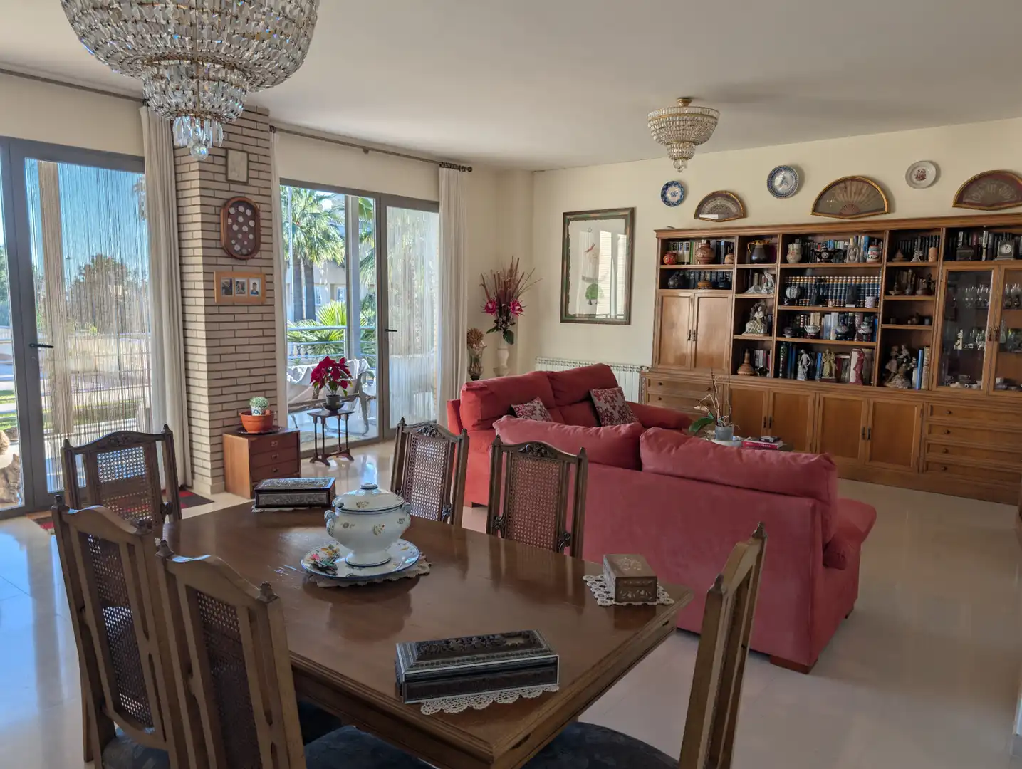 Sala de estar de Casa o chalet en venta en Castellón de la Plana / Castelló de la Plana con Calefacción, Jardín privado y Terraza