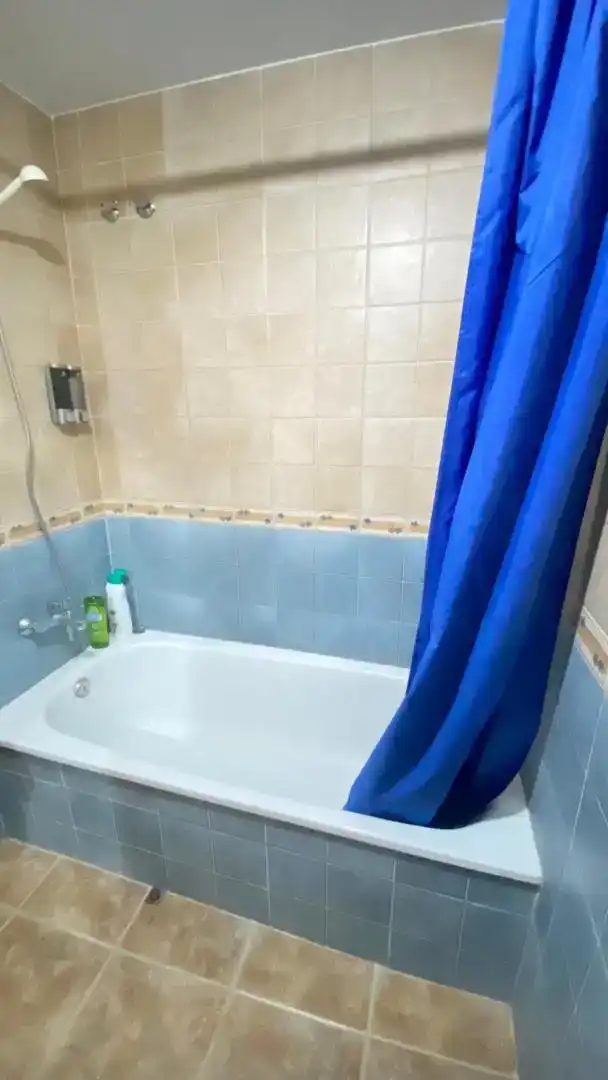 Bany de Apartament en venda en Alcolea amb Aire condicionat, Jardí privat i Traster