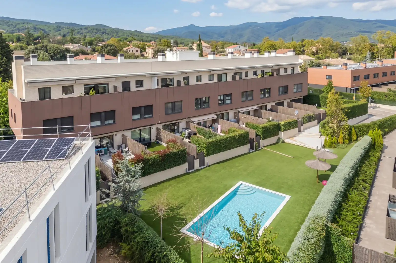 Vista exterior de Planta baja en venta en L'Ametlla del Vallès con Aire acondicionado, Calefacción y Jardín privado