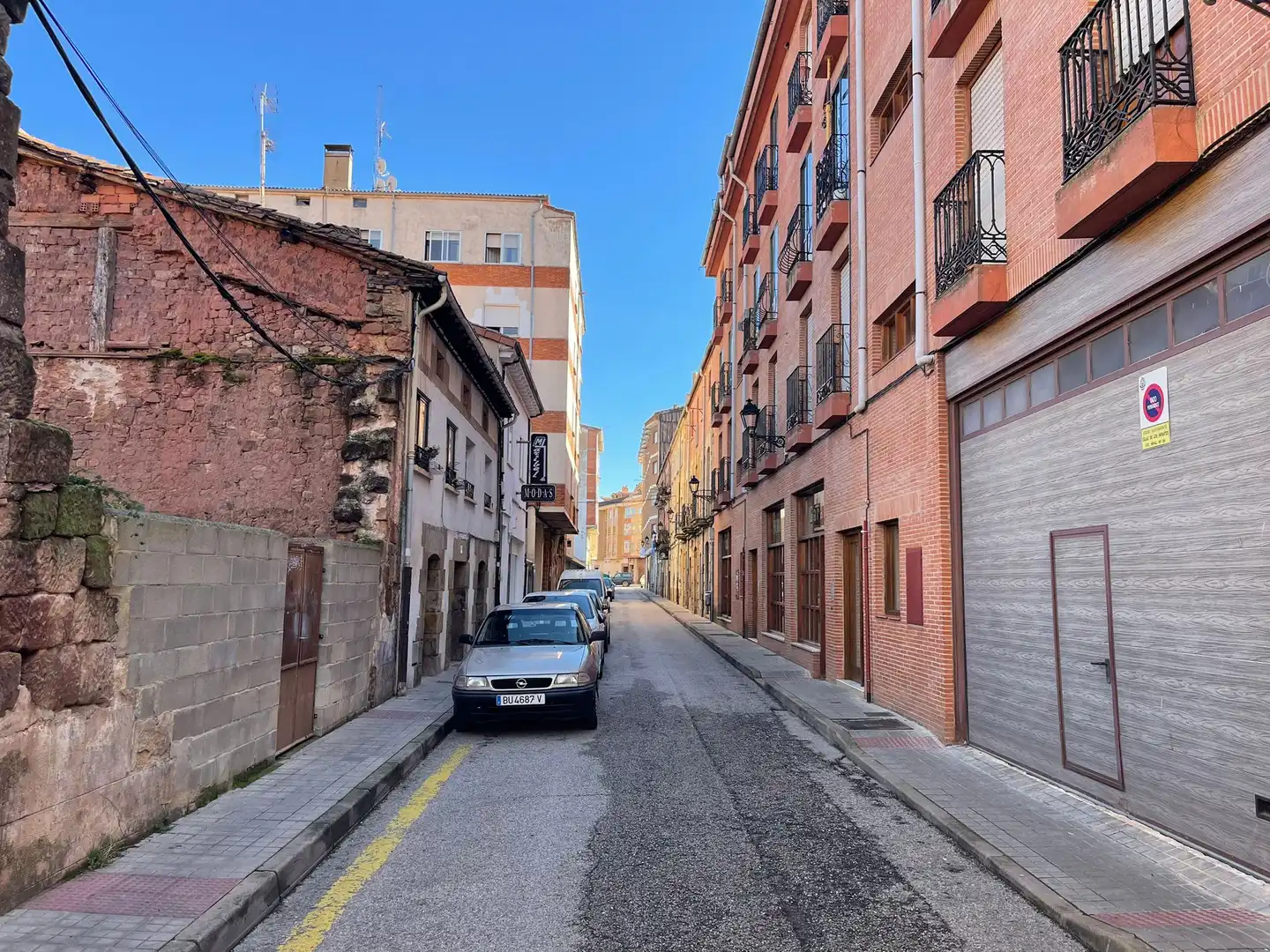 Pis en venda a Calle Santa Teresa de Jesús, Salas de los Infantes