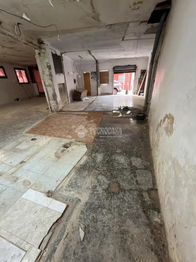 Local comercial en venda a Salut - Lloreda, imagen 6