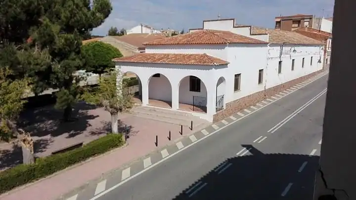 Vista exterior de Casa o chalet en venta en Talayuelas con Terraza y Balcón