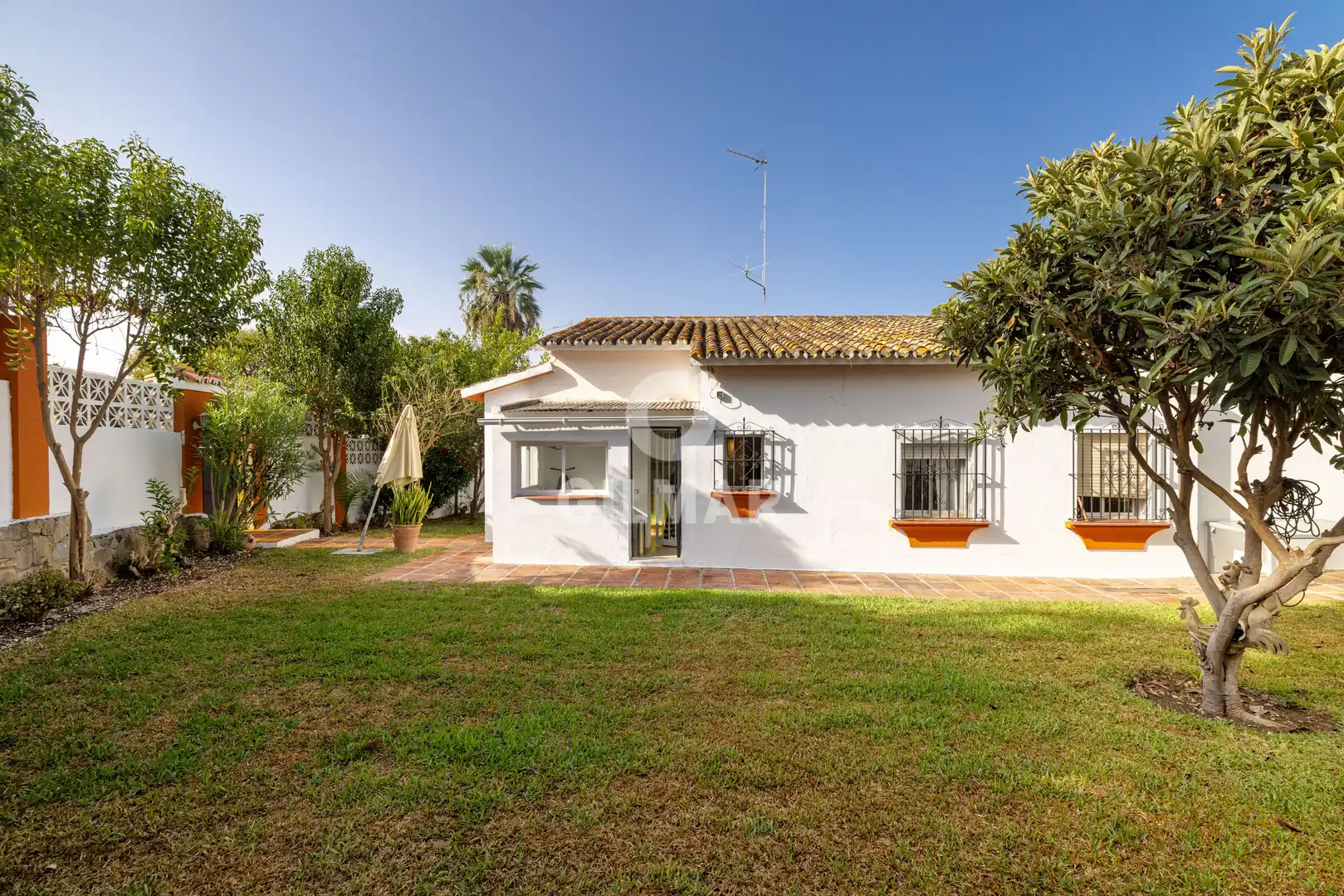 Jardí de Casa o xalet en venda en Marbella amb Jardí privat i Piscina