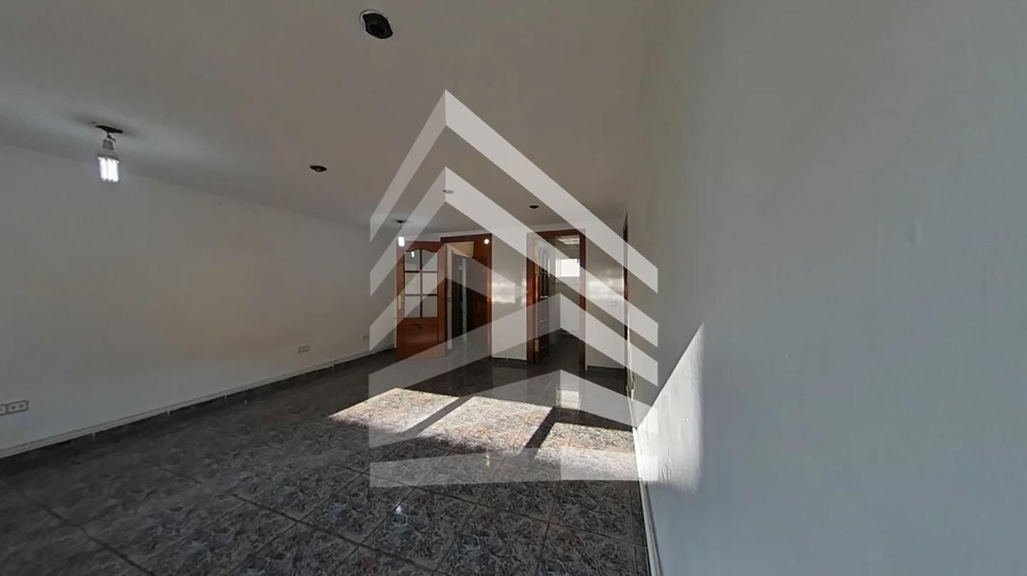 Piso en venta en Carrer Pare Ignasi Puig, Congost - Santa Caterina