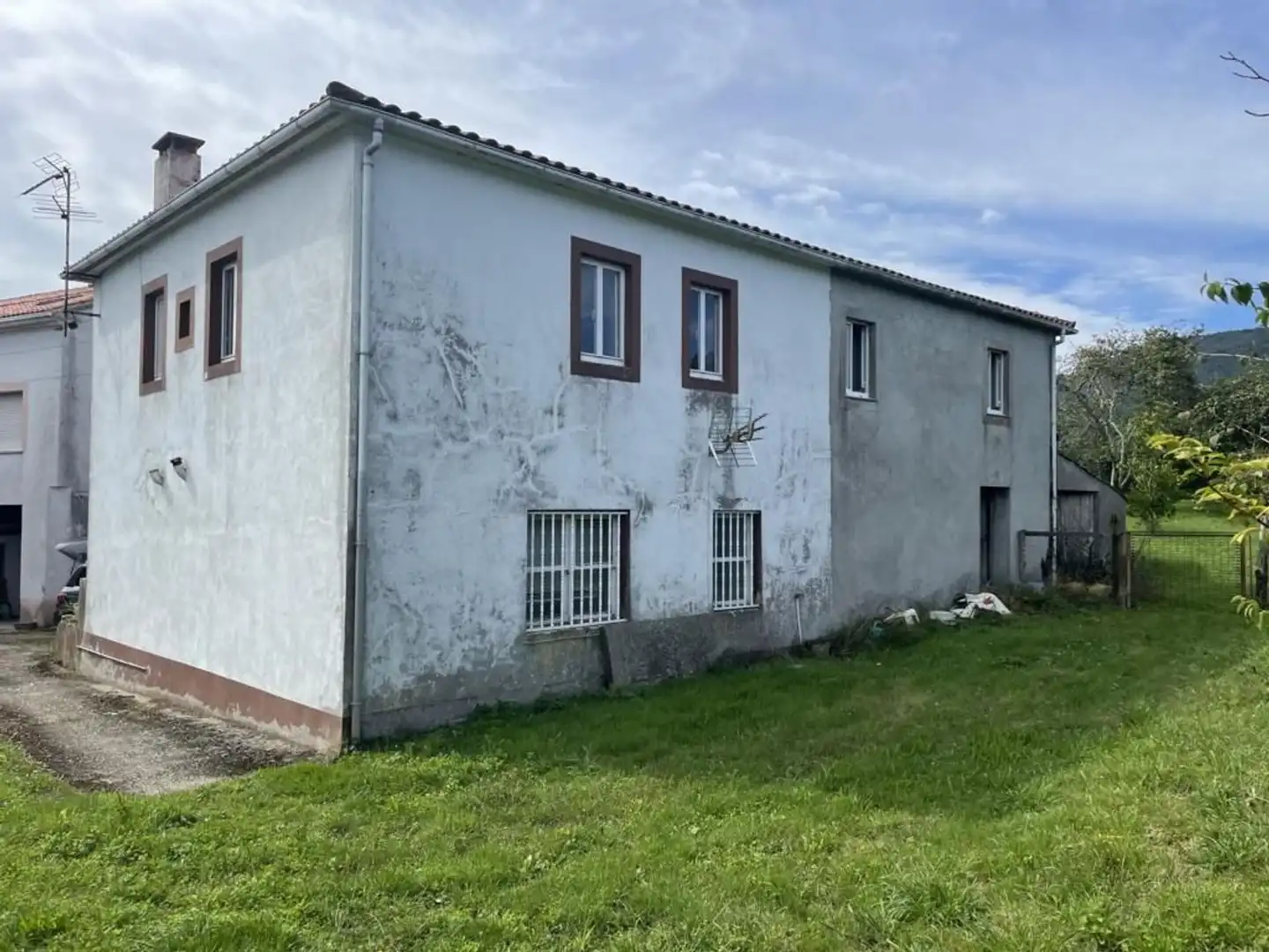 Außenansicht von Country house zum Verkauf in Ortigueira mit Privatgarten, Terrasse und Abstellraum