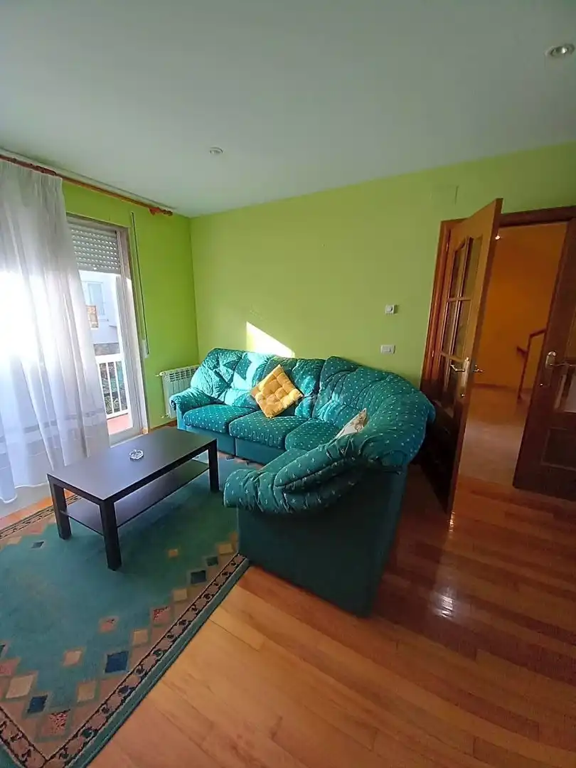 Sala de estar de Casa adosada en venta en A Pobra de Trives  con Jardín privado y Trastero