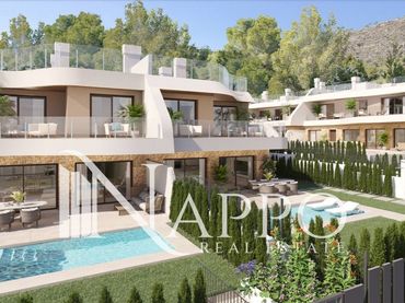 Maison mitoyenne avec piscine à vendre à LLORER