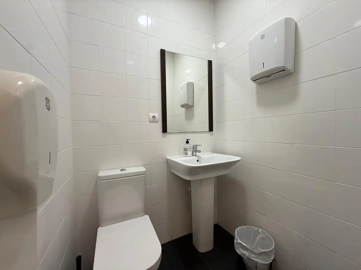 Business premises for transfer in Calle General Pastor 19, imagen 24