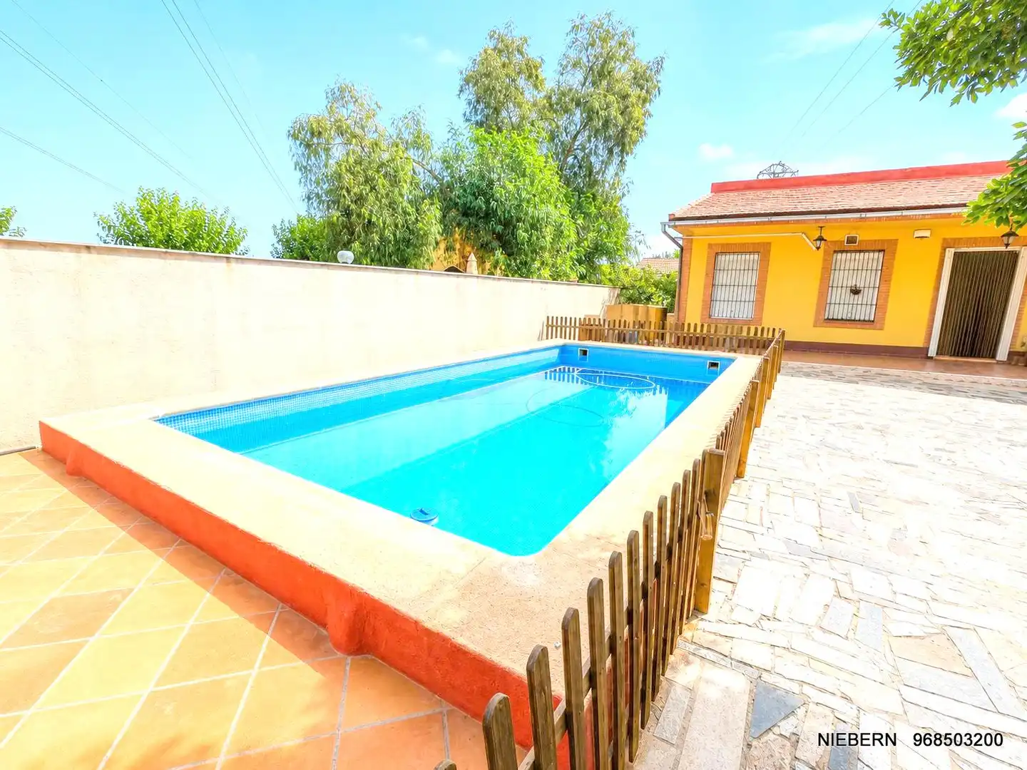 Piscina de Casa o xalet en venda en Cartagena amb Aire condicionat, Jardí privat i Terrassa