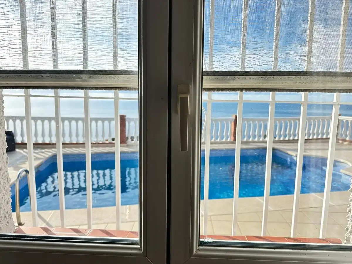 Schwimmbecken von Haus oder Chalet zum Verkauf in Salobreña mit Klimaanlage, Terrasse und Schwimmbad