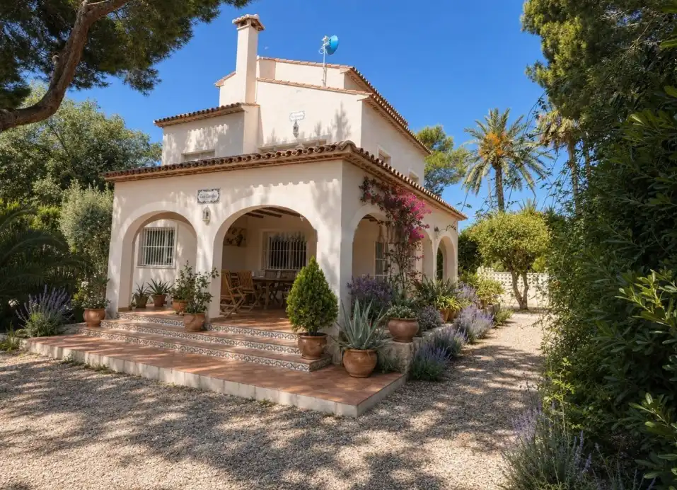 Detached house with pool for sale in Las Rotas / Les Rotes, imagen 9