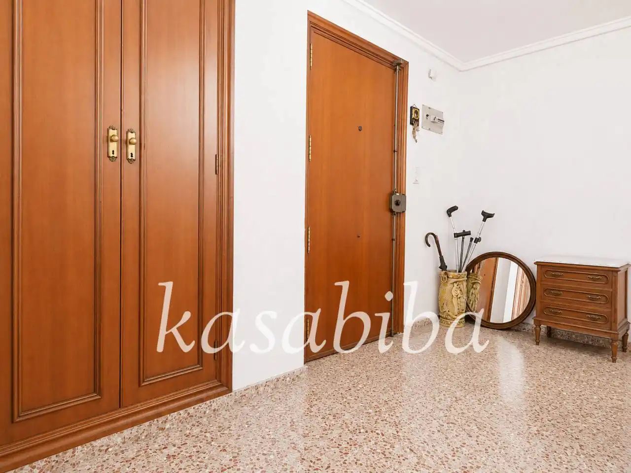 Flat for sale in Calle RIBARROJA, Centro Ciudad