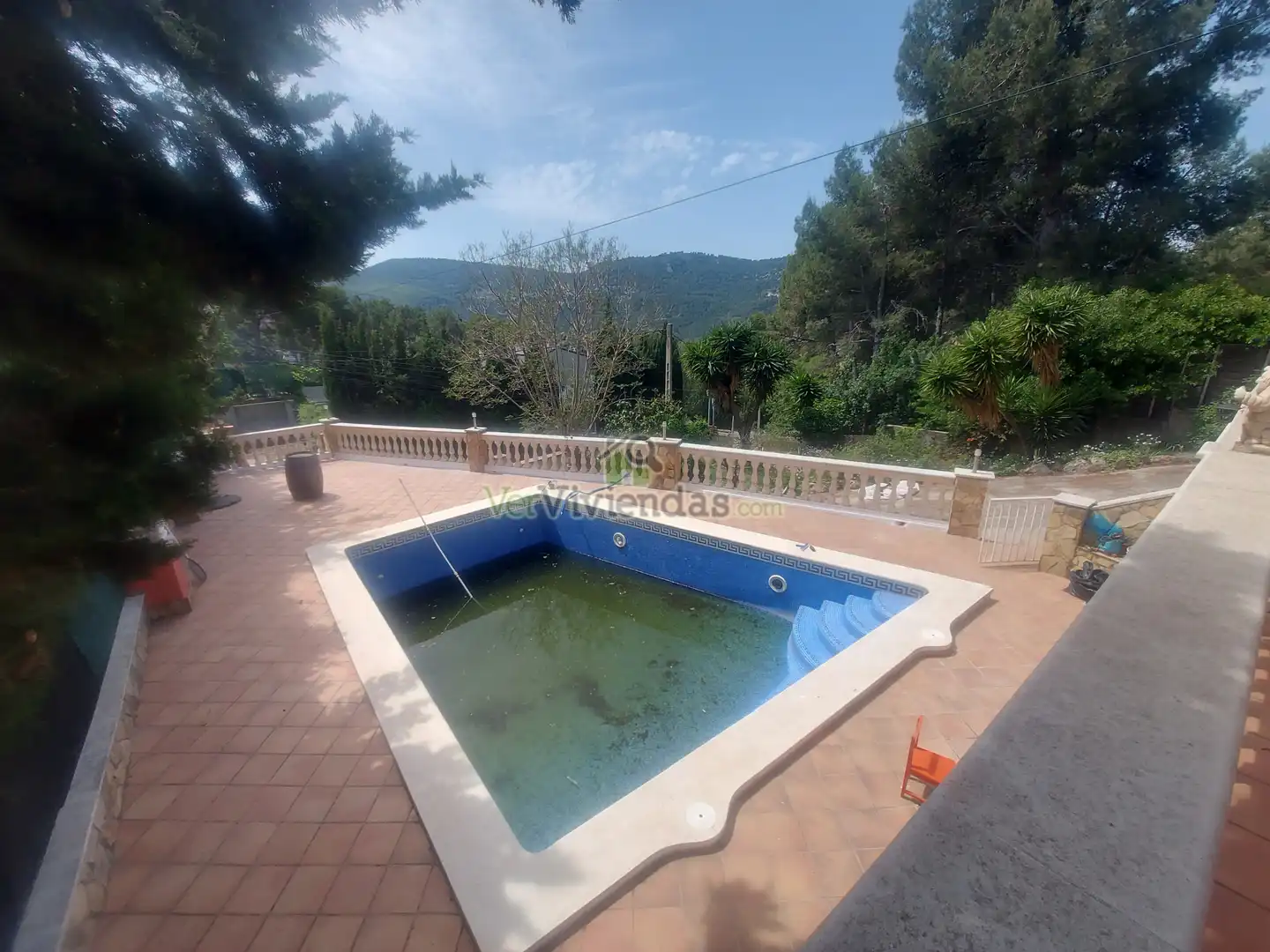 Piscina de Casa o xalet en venda en Vallirana amb Calefacció, Jardí privat i Terrassa