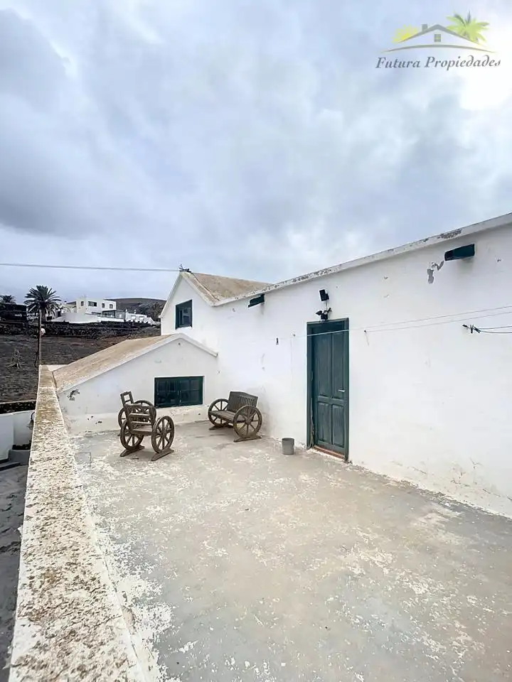 Casa o xalet en venda a Tinajo
