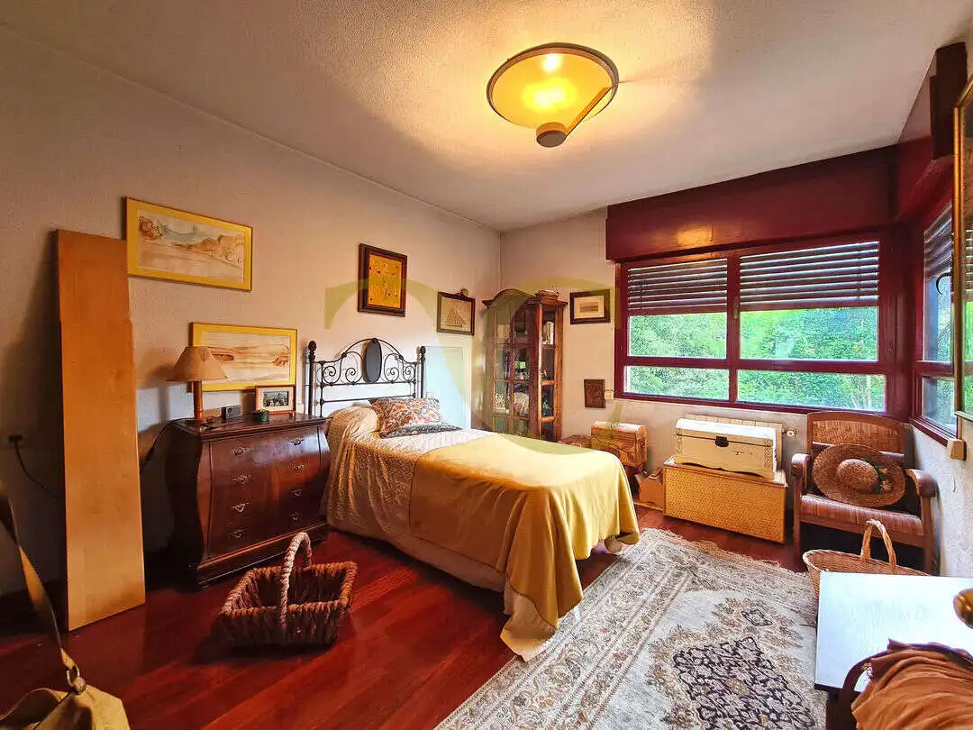 Bedroom of Houses for sale in Gijón   with Heating, Private garden and Terrace
