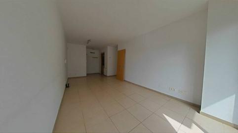 Photo 4 of Flat for sale in Calle Joan Maragall, Barri dels Escriptors, Salt