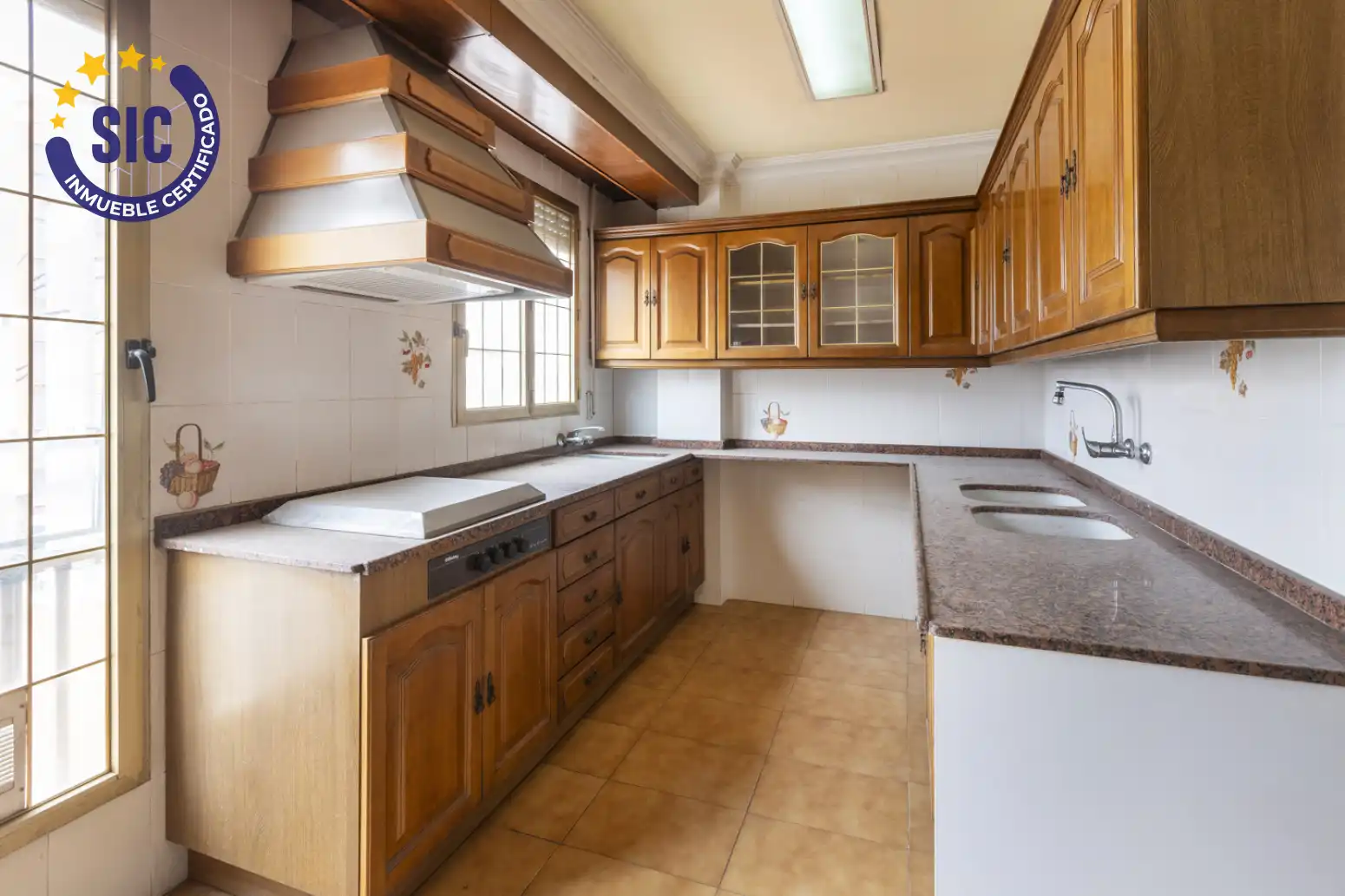 Kitchen of Flat for sale in Valencia