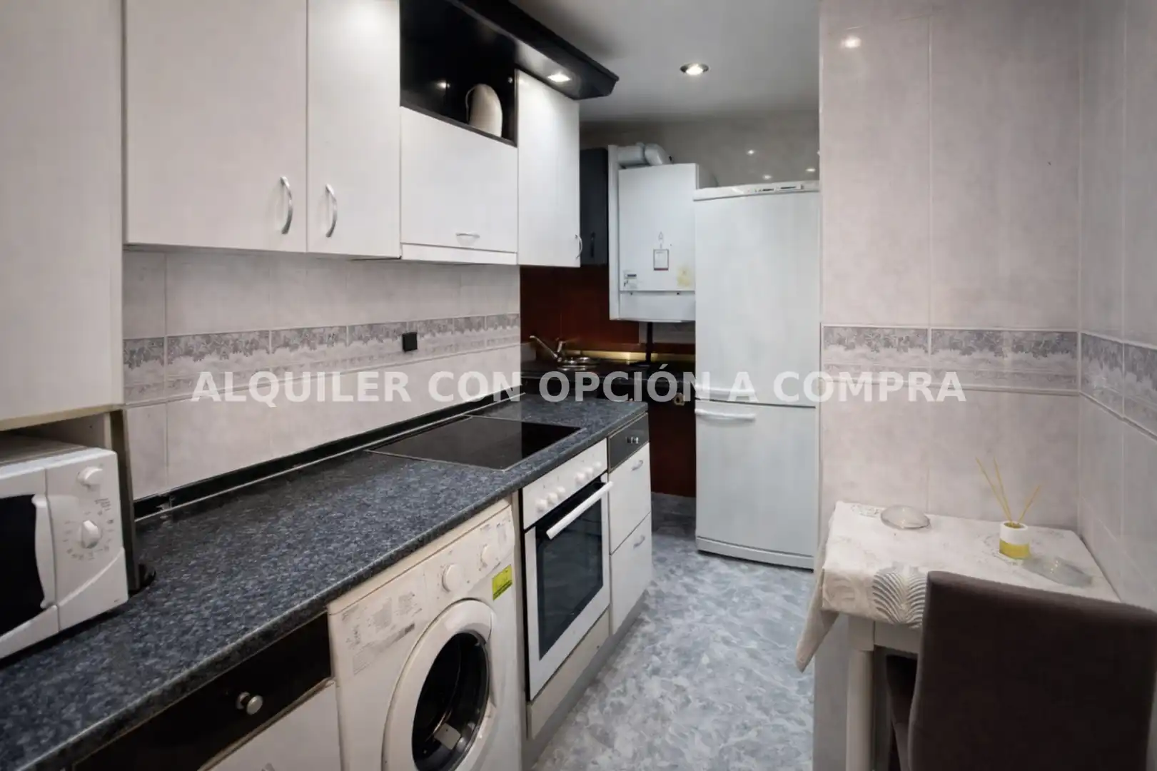 Küche von Wohnung zum Verkauf in Burgos mit Heizung und Möbliert