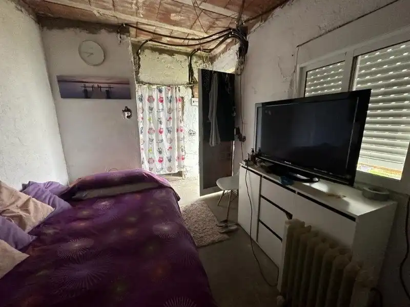 Dormitori de Casa o xalet en venda en Montcada i Reixac