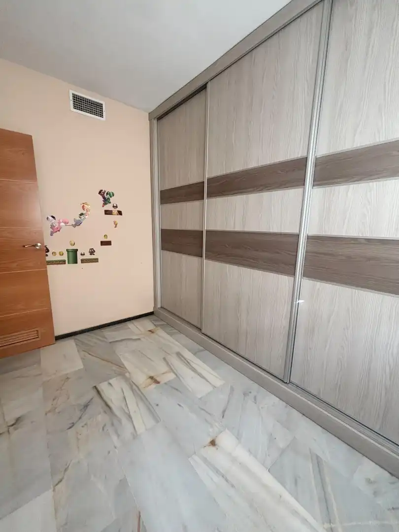 Habitación de Casa adosada en venta en Córdoba con Aire acondicionado, Calefacción y Terraza