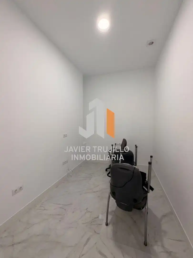Geschaftsraum zur Miete in Torre del Mar