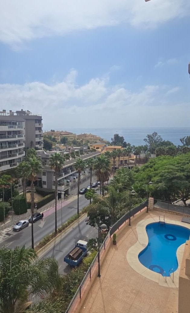 Exterior view of Single-family semi-detached for sale in Benalmádena  with Air Conditioner, Heating and Terrace