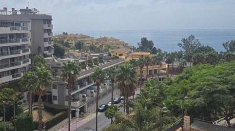 Foto 2 de Casa adosada en venda a Zona Centro Comercial Torrequebrada, Málaga