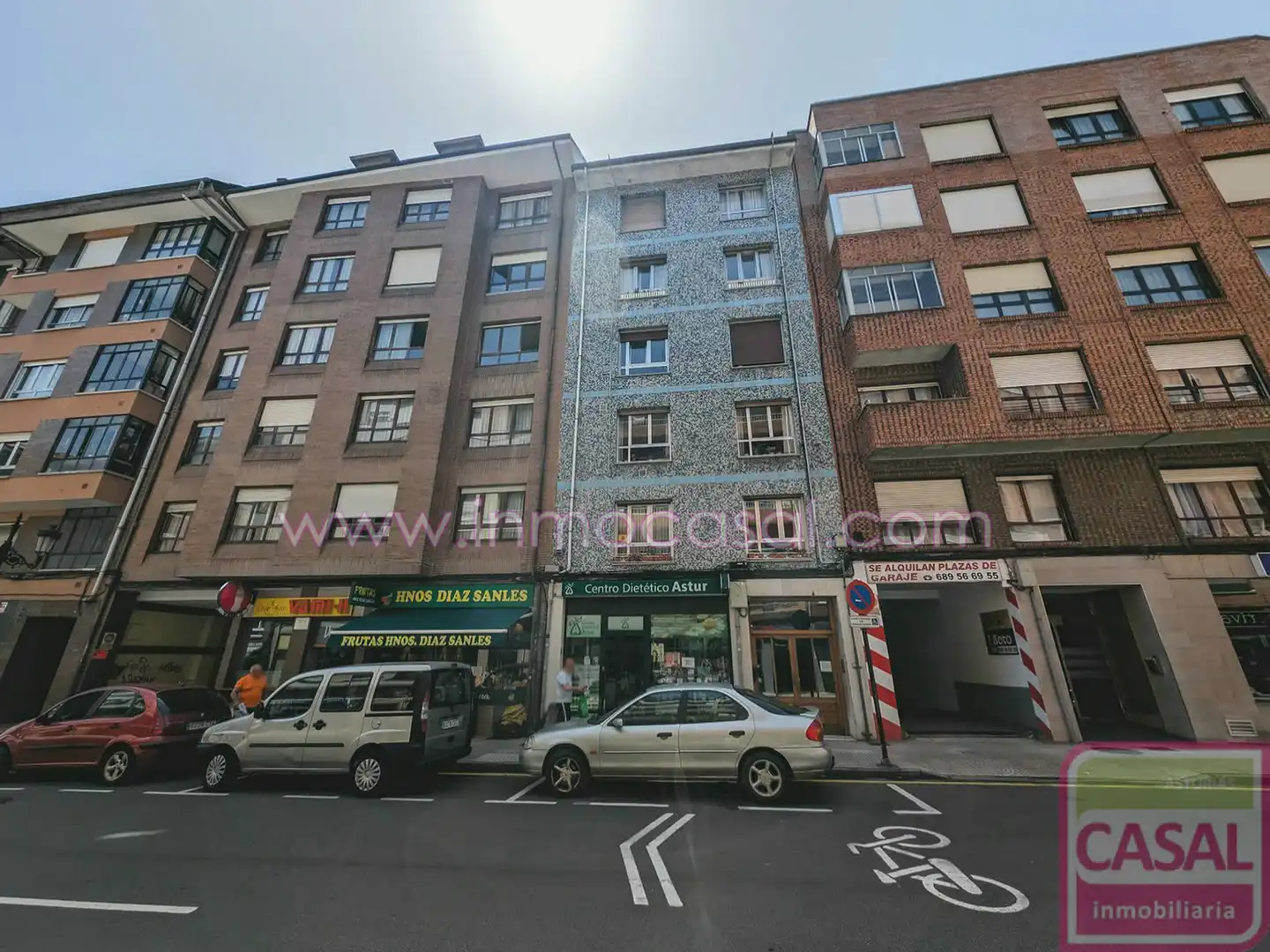 Außenansicht von Wohnung zum Verkauf in Oviedo  mit Abstellraum und Möbliert