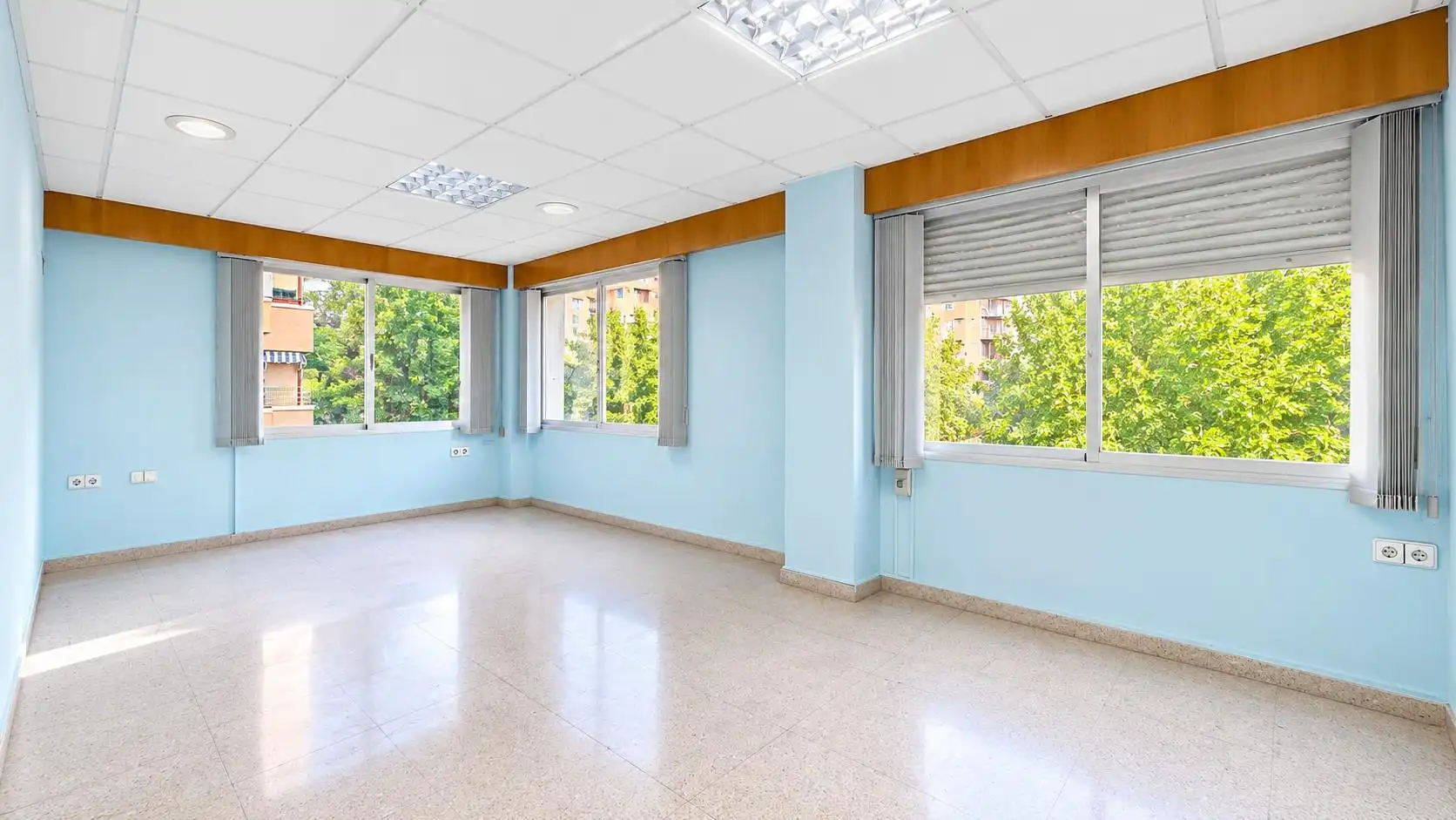 Business premises for sale in Calle LIMON, imagen 12