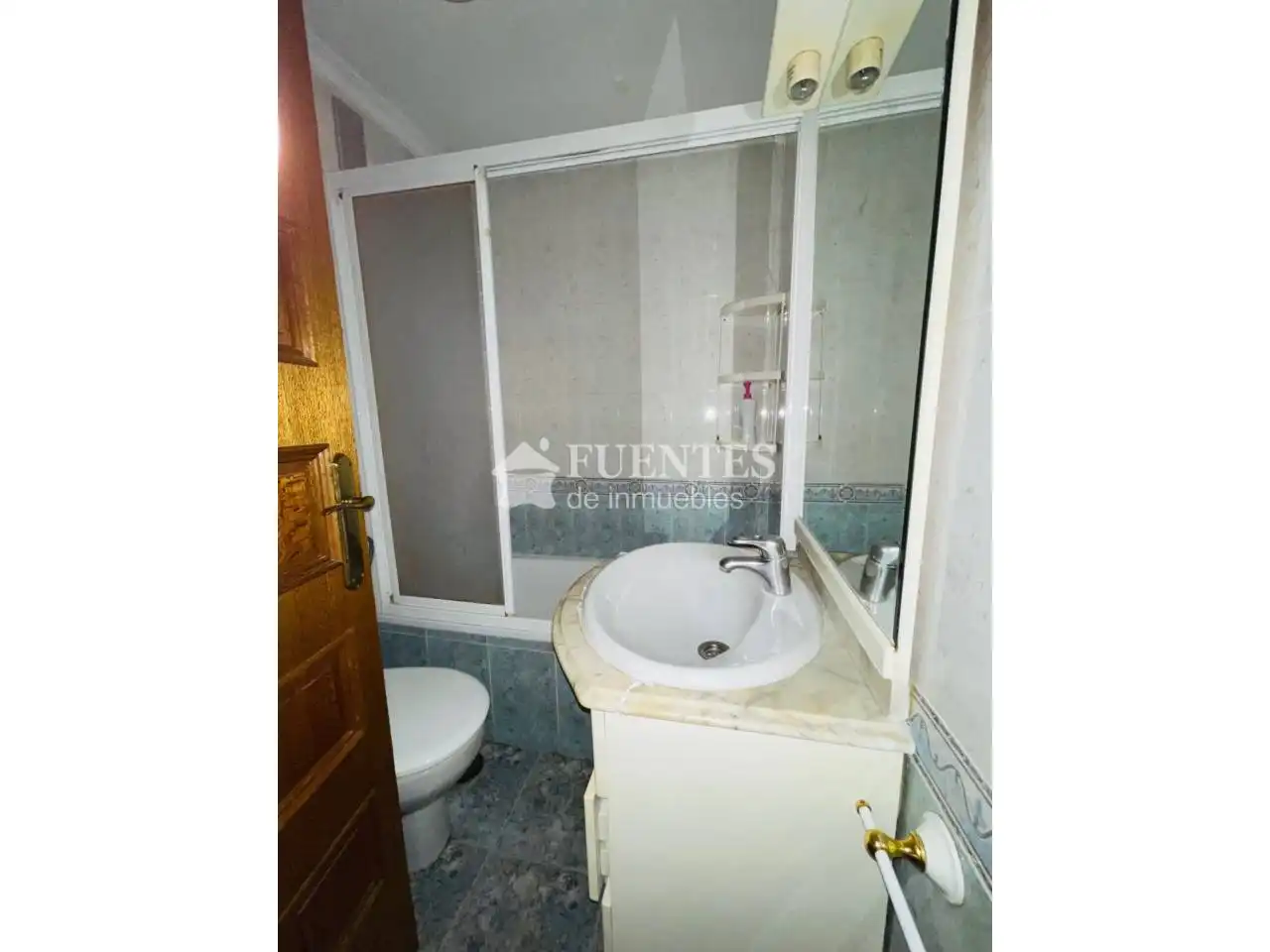 Habitación de Piso en venta en Alicante / Alacant con Aire acondicionado y Terraza