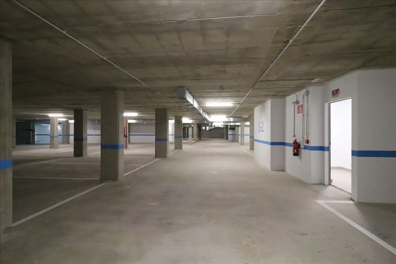 Garaje en venta en Calle de Río Eo, 45, Paradai