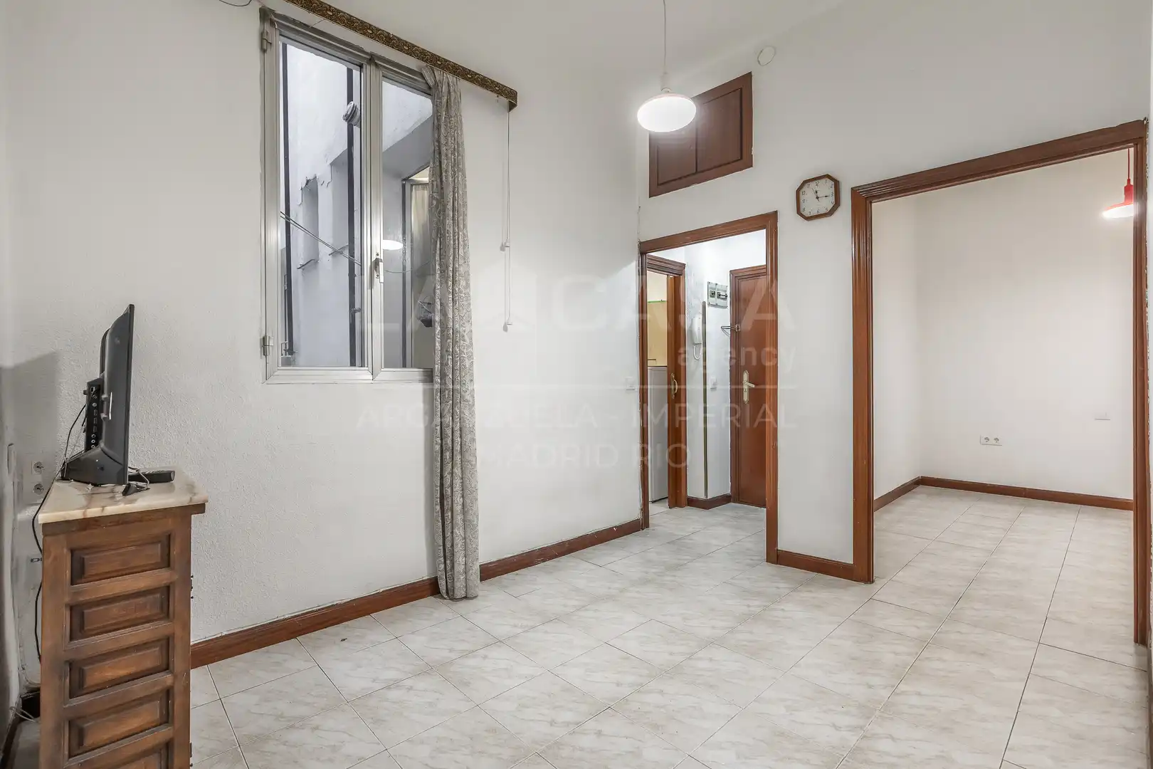Flat for sale in Imperial