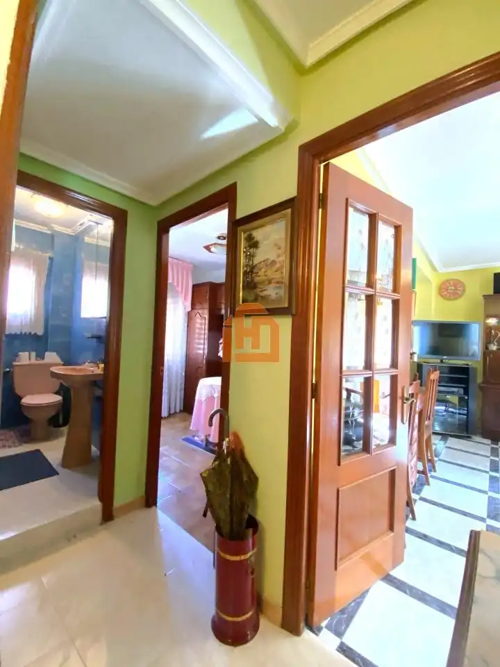 Wohnung zum Verkauf in La Pola de Gordón  mit Heizung und Möbliert