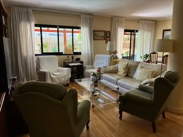 Living room of Flat for sale in Sant Feliu de Llobregat  with Air Conditioner, Heating and Private garden