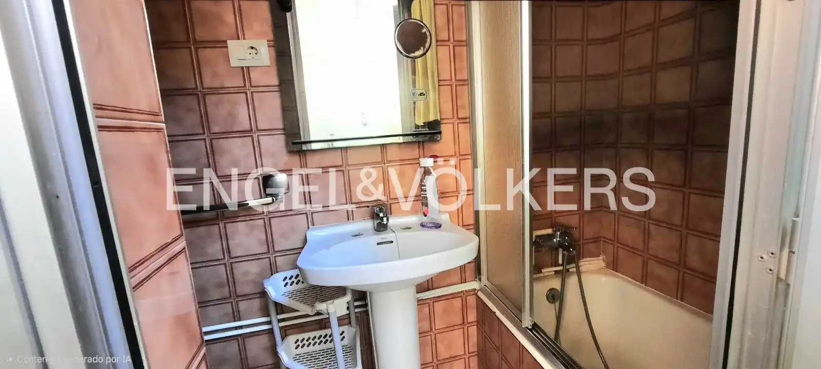 Bany de Casa o xalet en venda en Vigo  amb Calefacció i Balcó