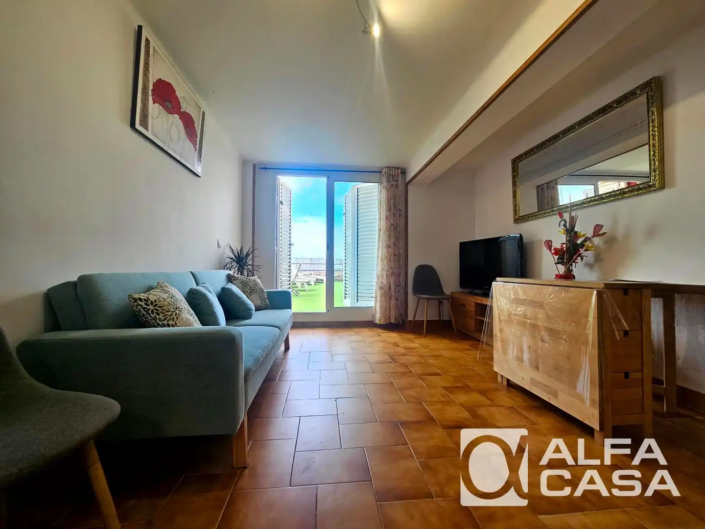 Sala d'estar de Casa o xalet en venda en Pineda de Mar amb Aire condicionat, Calefacció i Jardí privat