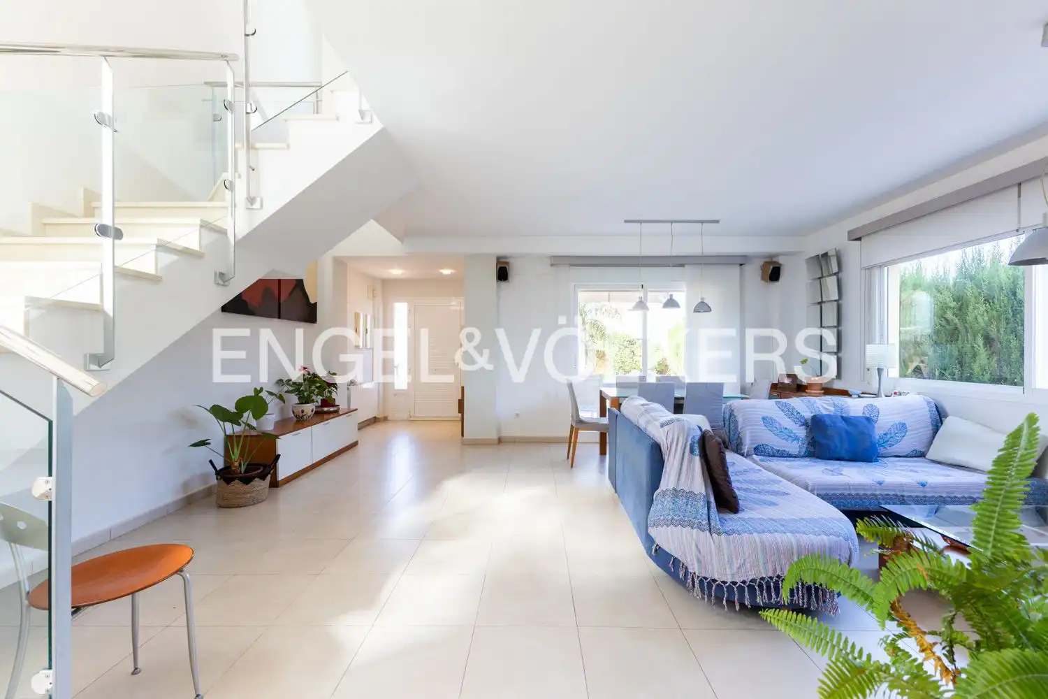 Sala de estar de Casa o chalet en venta en Bétera con Aire acondicionado, Calefacción y Jardín privado