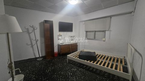 Foto 5 de Piso en venta en C/ de Pere Cabanes, Torrefiel, Valencia Capital