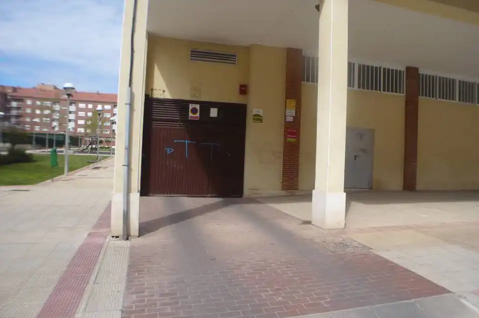 Parcheggio in vendita a Logroño - Cerámica