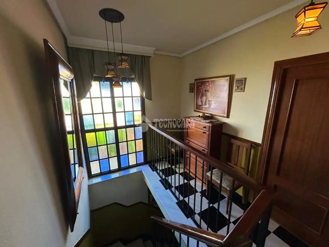 Casa adosada en venta en Antequera con Terraza