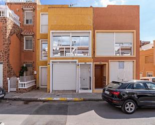 Vista exterior de Casa o xalet en venda en El Ejido amb Aire condicionat, Calefacció i Terrassa