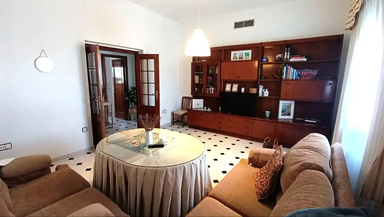 Sala d'estar de Pis en venda en Córdoba amb Aire condicionat, Calefacció i Terrassa