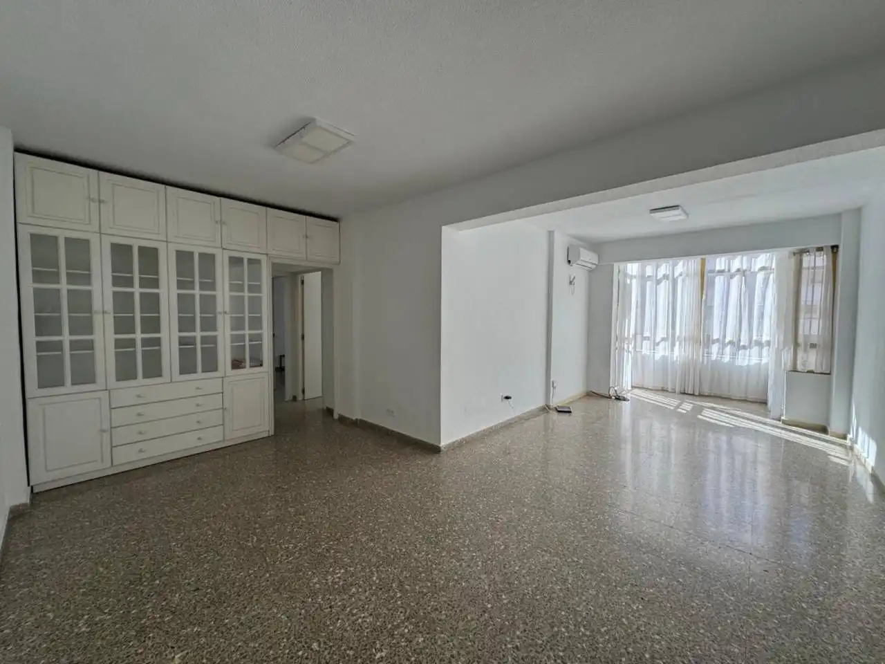 Sala d'estar de Pis en venda en Cartagena amb Aire condicionat