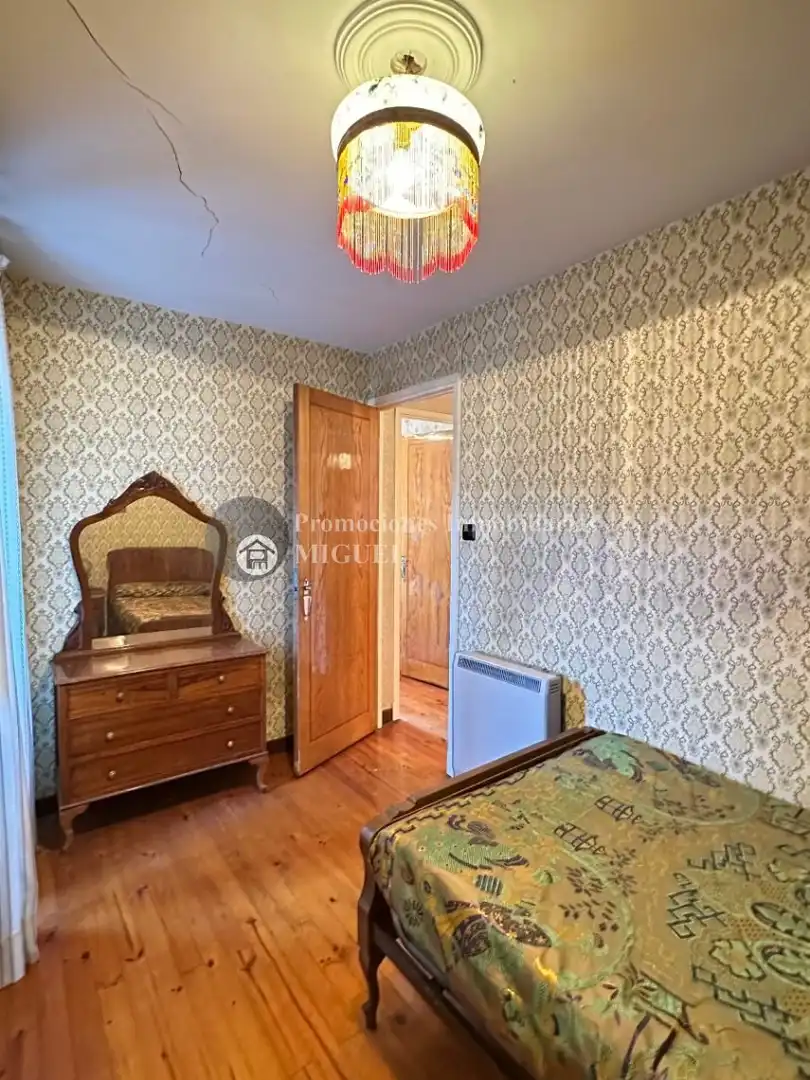 Habitación de Casa o chalet en venta en Verín