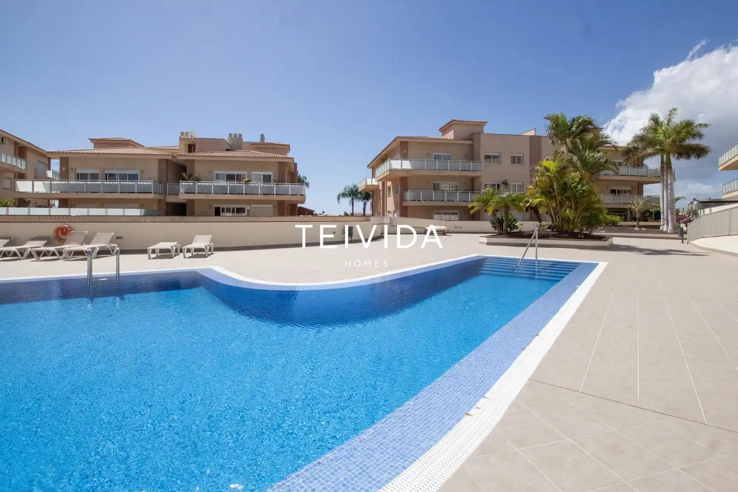 Swimming pool of Flat for sale in San Miguel de Abona  with Air Conditioner, Terrace and Storage room